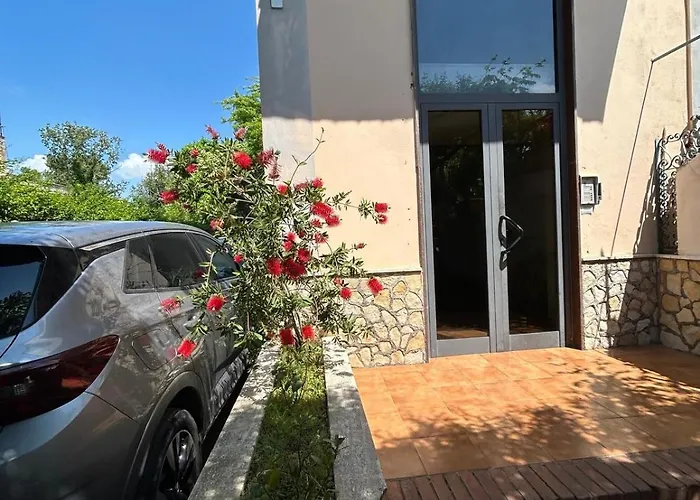 Daddy House 圣乔治阿克雷马诺